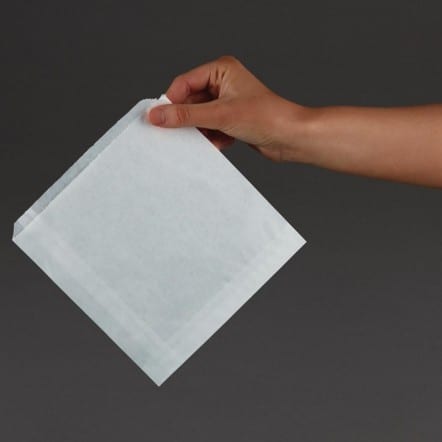 Sacs en papier blanc