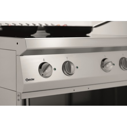 Fourneau à induction 700 4FLOU-1